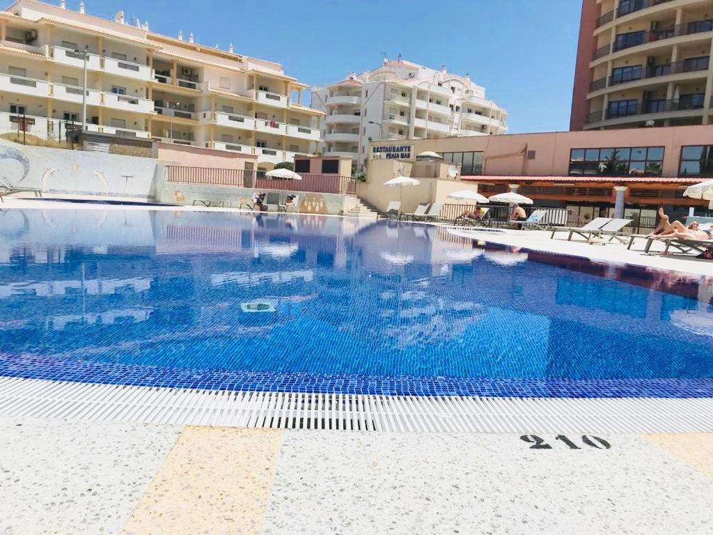 Ferienwohnung Apartamento Clube Praia Mar Portimão Exterior foto